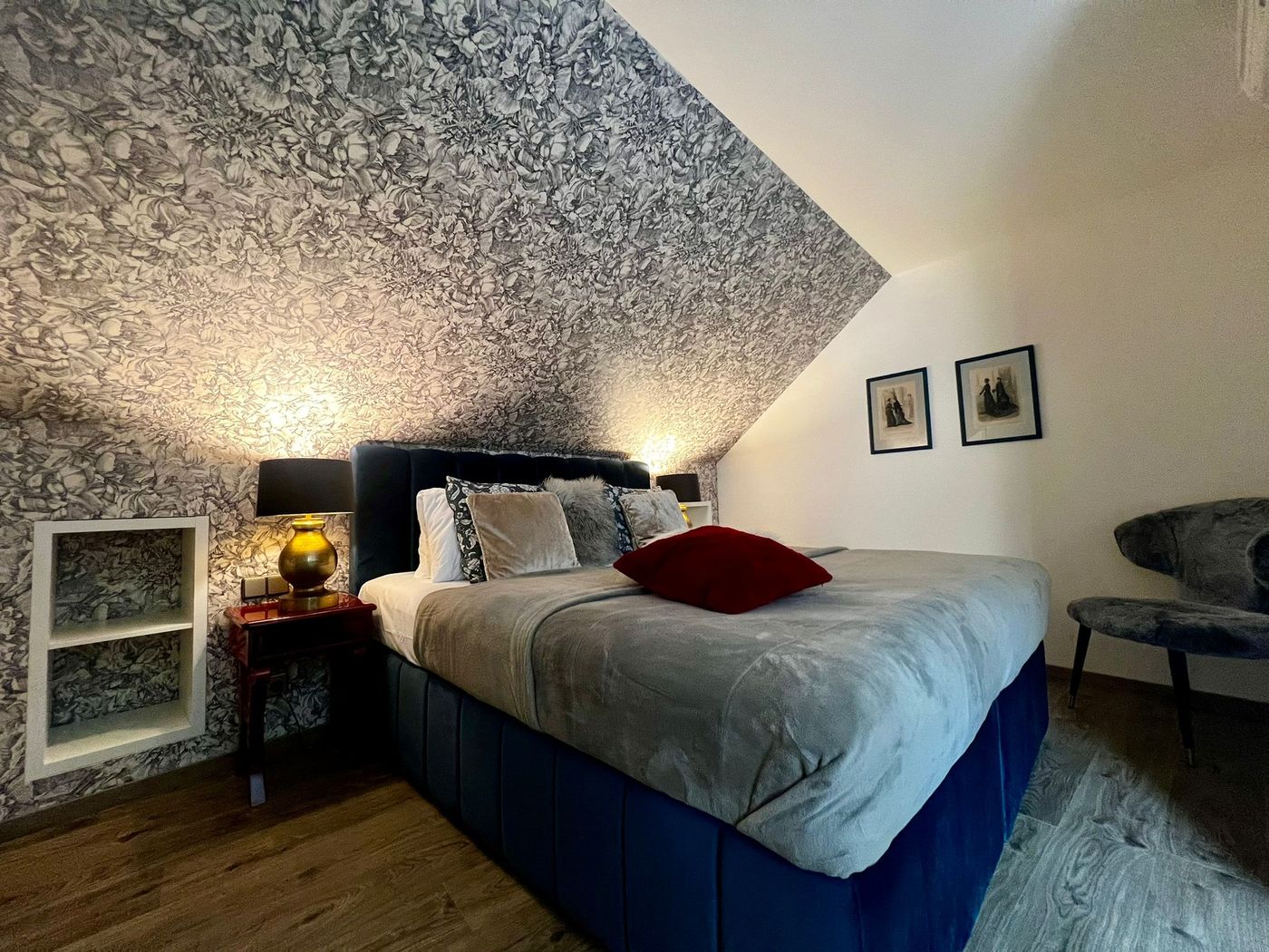 Antik-Hotel-Prague-Room-20
