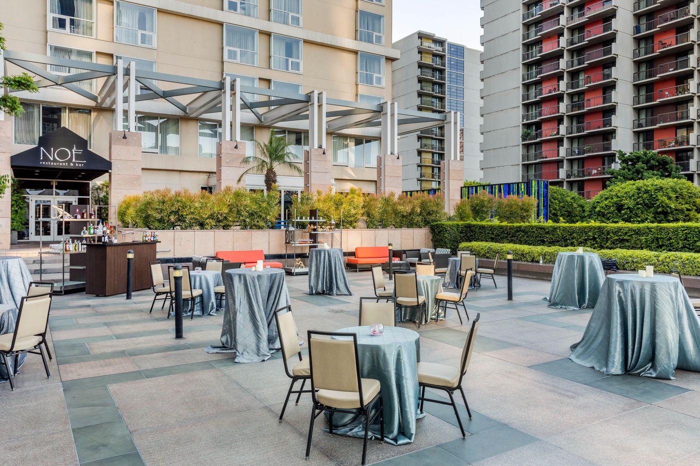 Omni-Los-Angeles-Hotel-at-California-Plaza-General-view-51