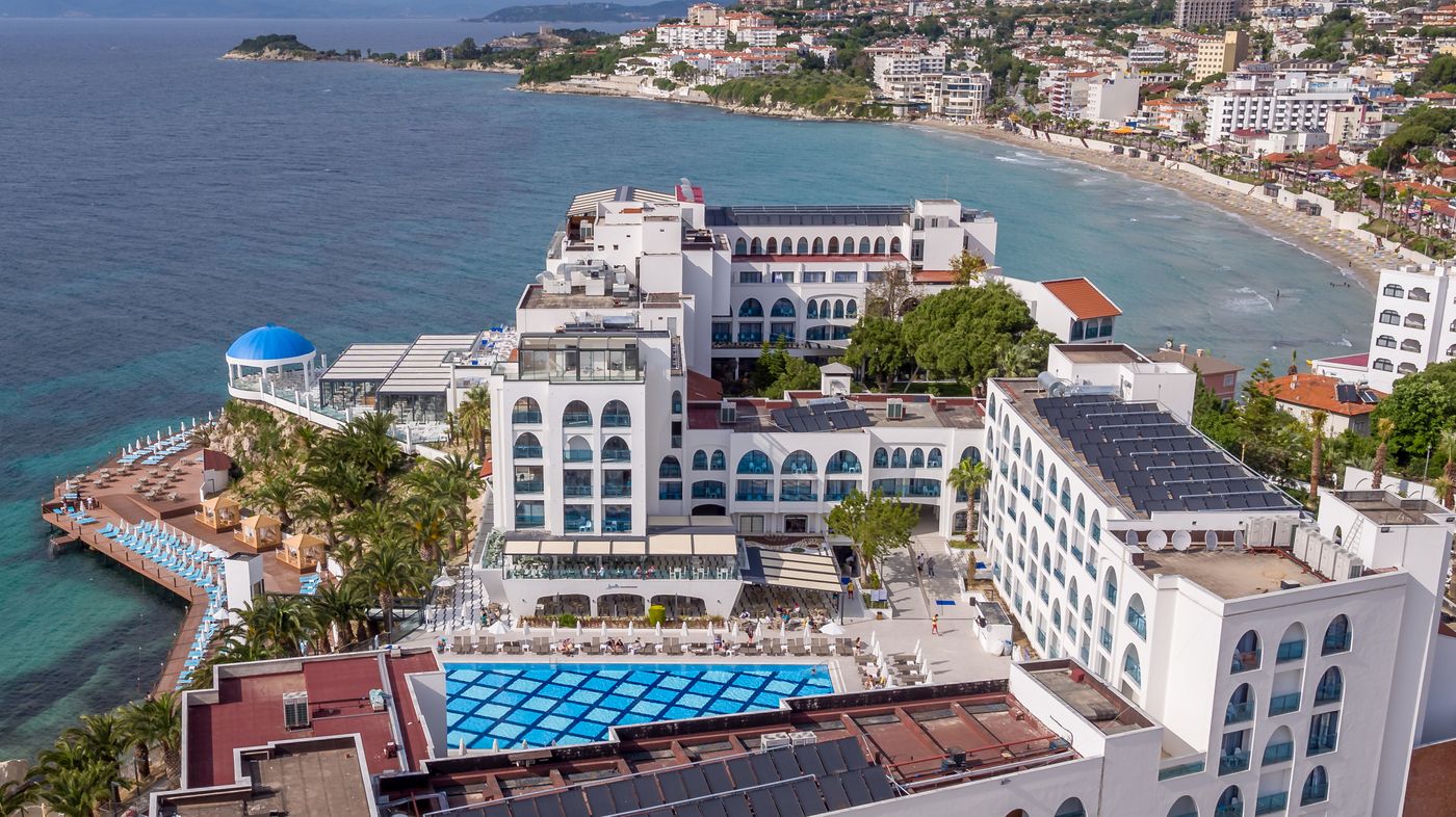 Infinity-by-Yelken-Aquapark---Resorts-Pool-4