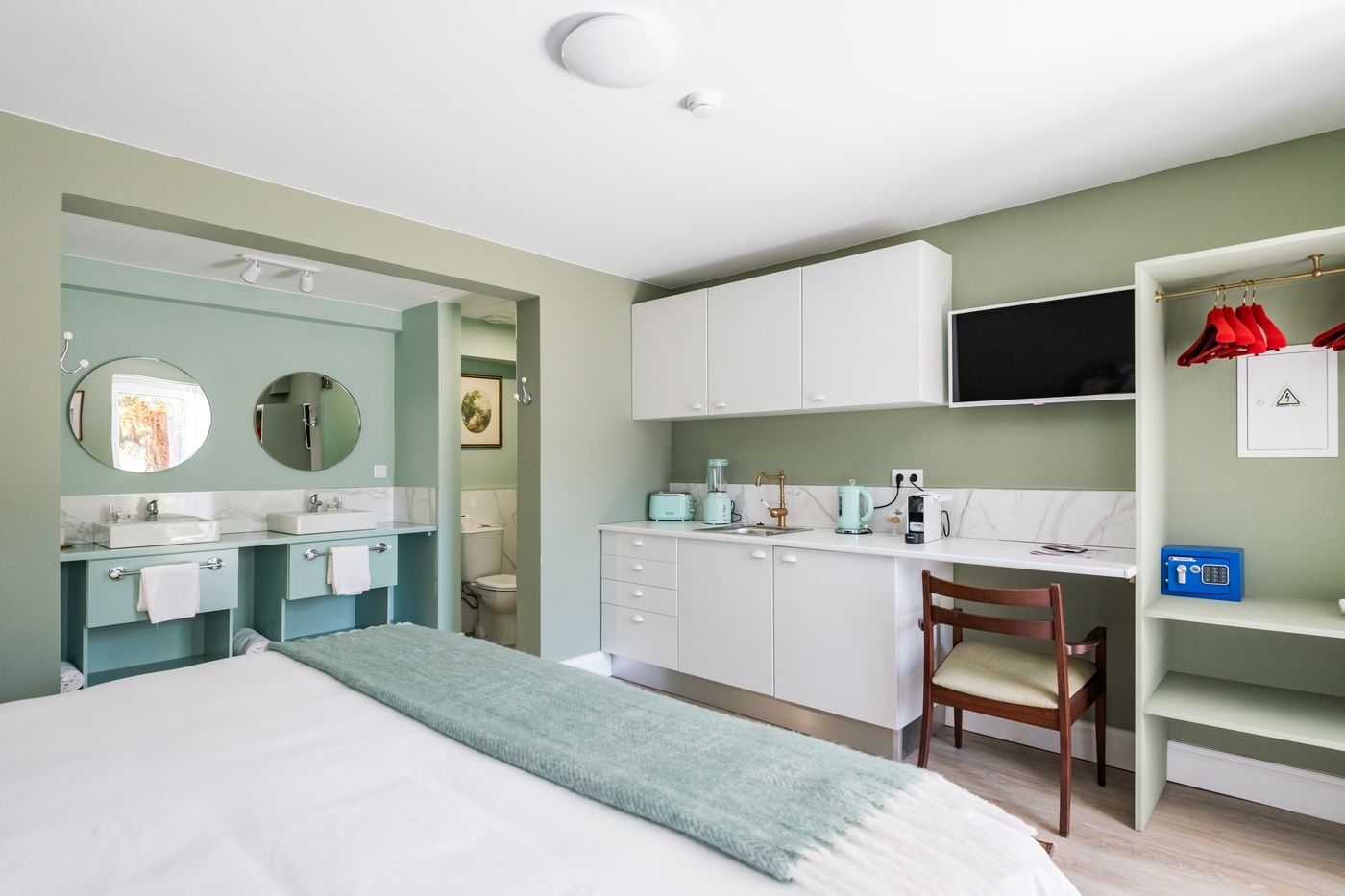 Villa-Camelia-Room-13