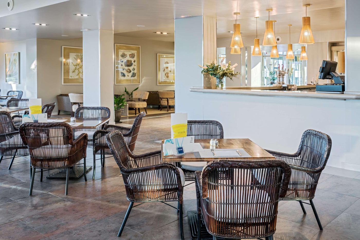 Barcelo-Costa-Ballena-Lobby-40