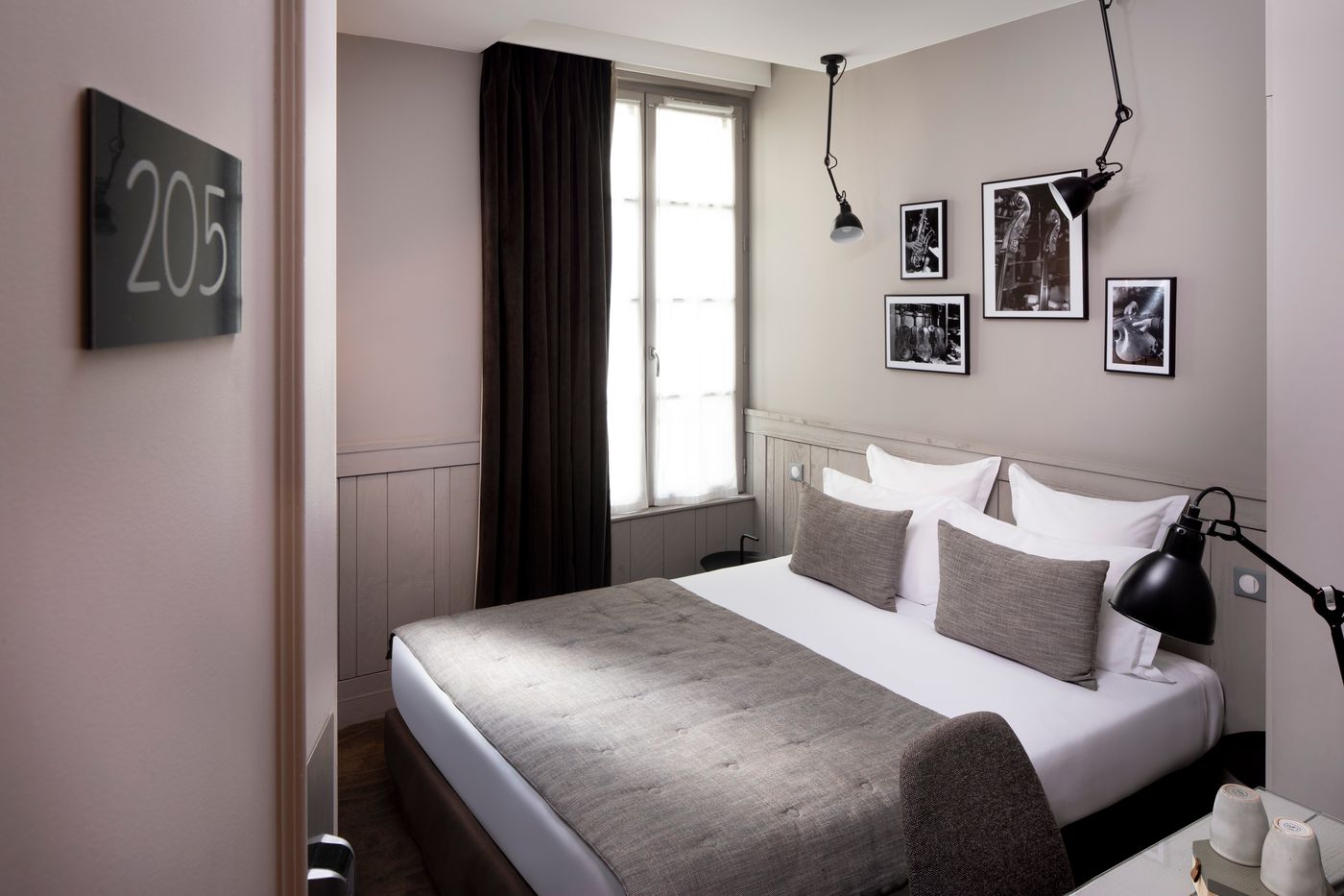 Helios-Opera-Room-25