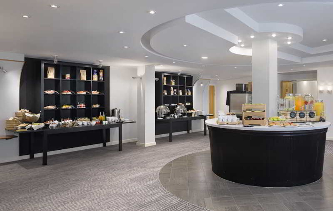 Radisson Blu Hotel Manchester Airport-United Kingdom-MANCHESTER-General view-6