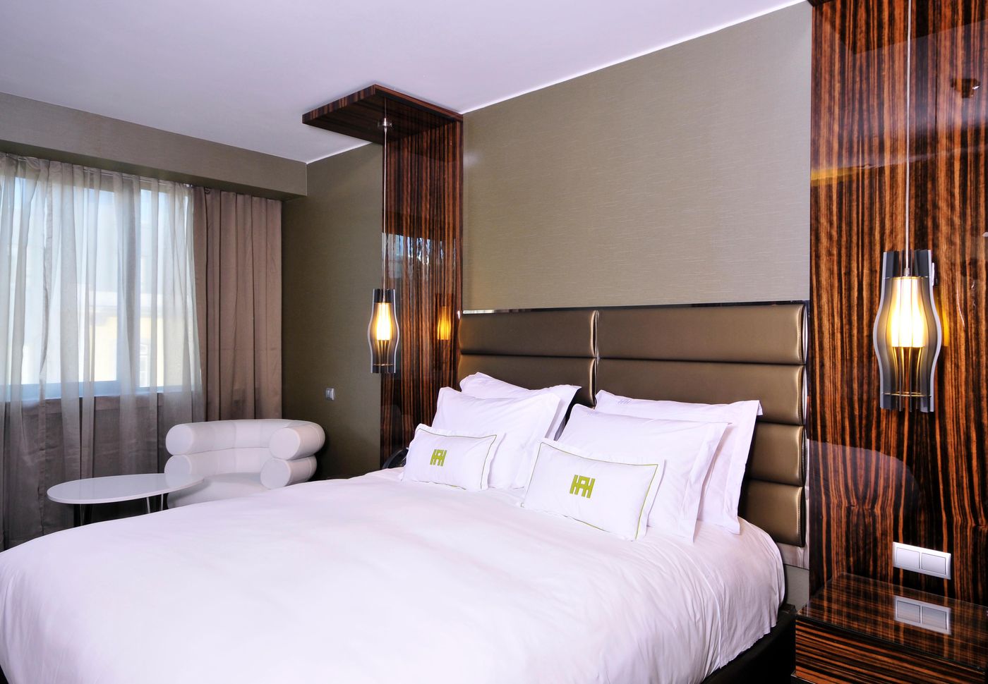 Altis-Grand-Hotel-Room-40