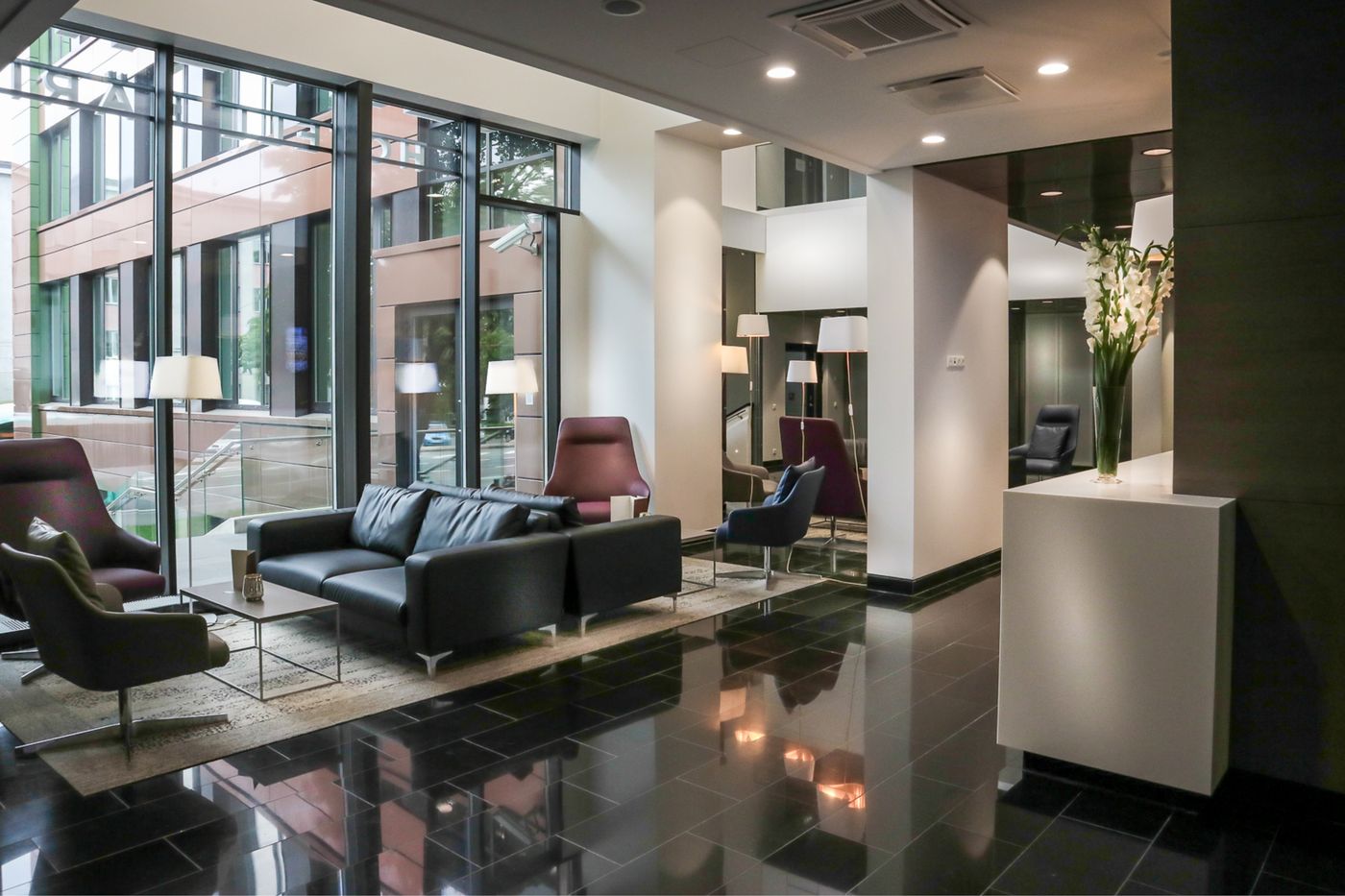 Centennial-Nexus-Hotel-Tallinn-Lobby-2