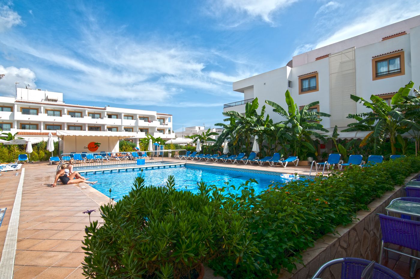 APARTAMENTOS CASA LUIS