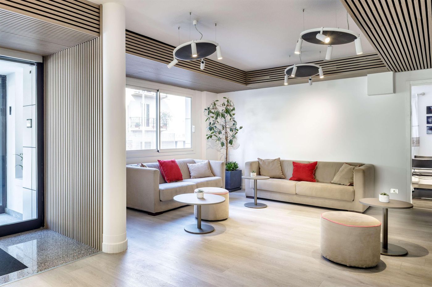 BEST-WESTERN-Hotel-Residence-Italia-Lobby-49