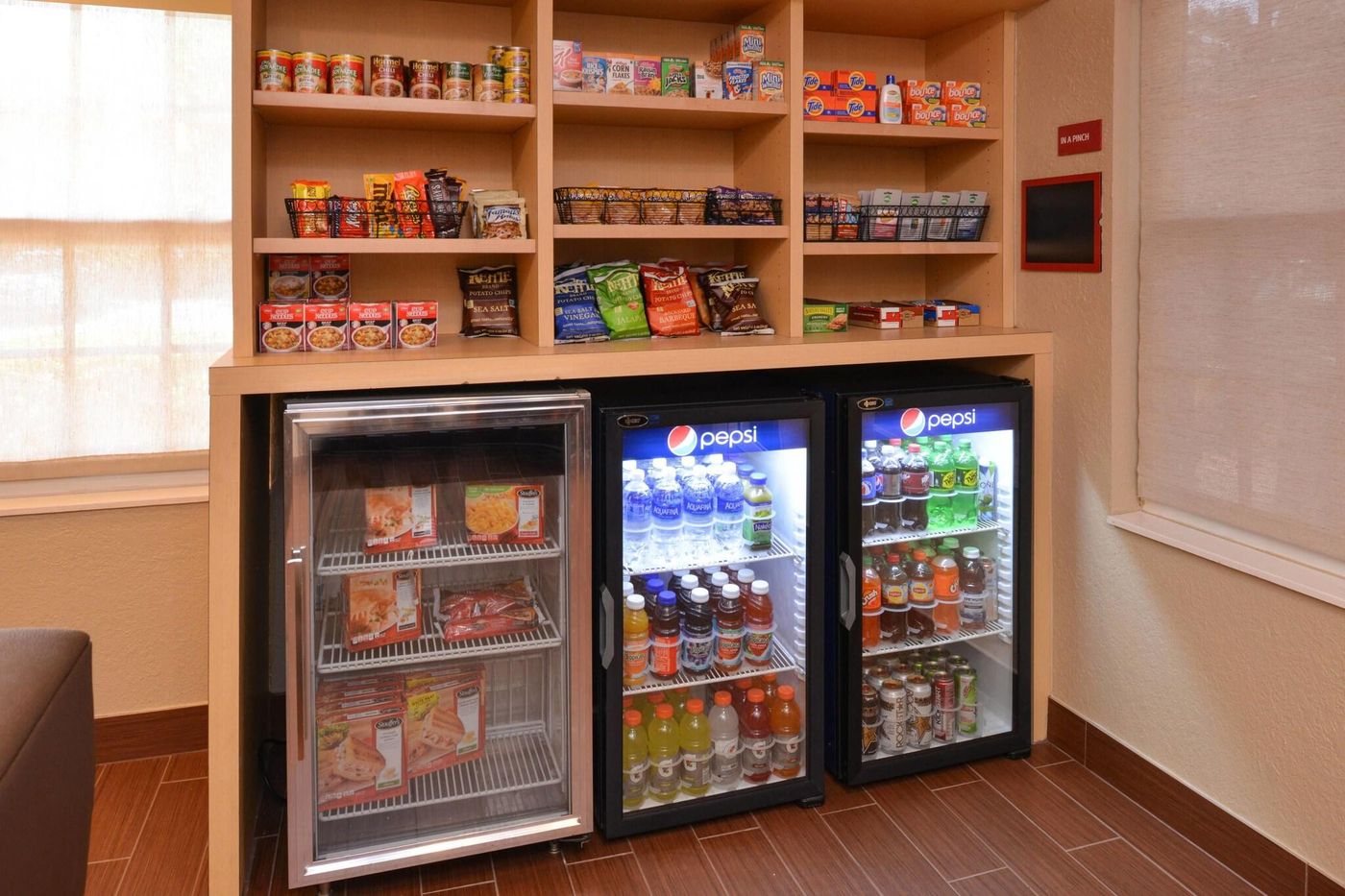 TownePlace Suites Miami Lakes - United States - MIAMI - General view - 1