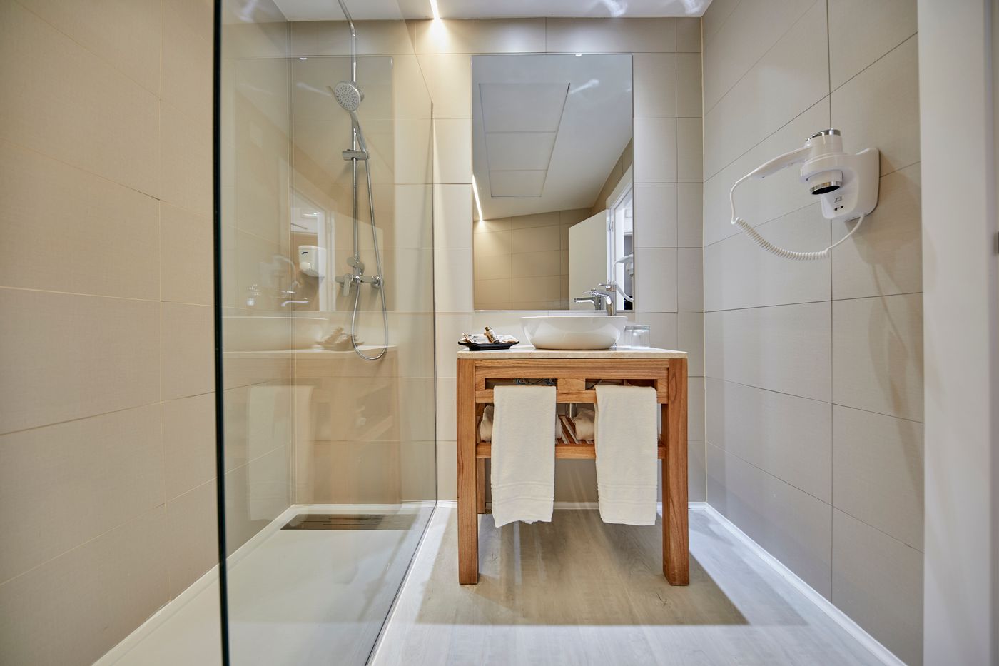 Ibersol-Torremolinos-Beach-Room-31