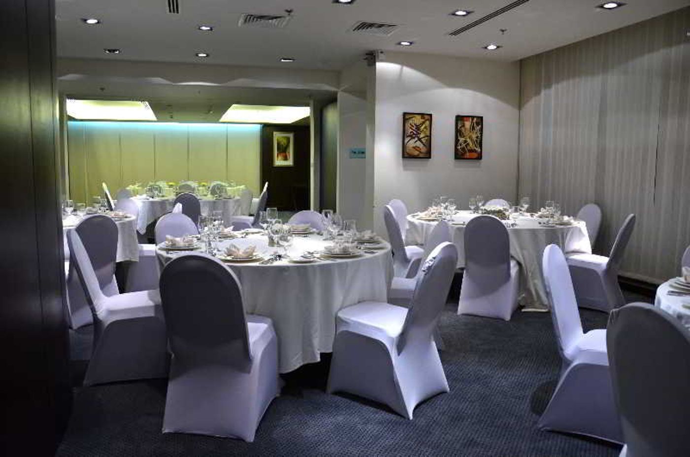 Safir-Hotel-Doha-Conferences-16