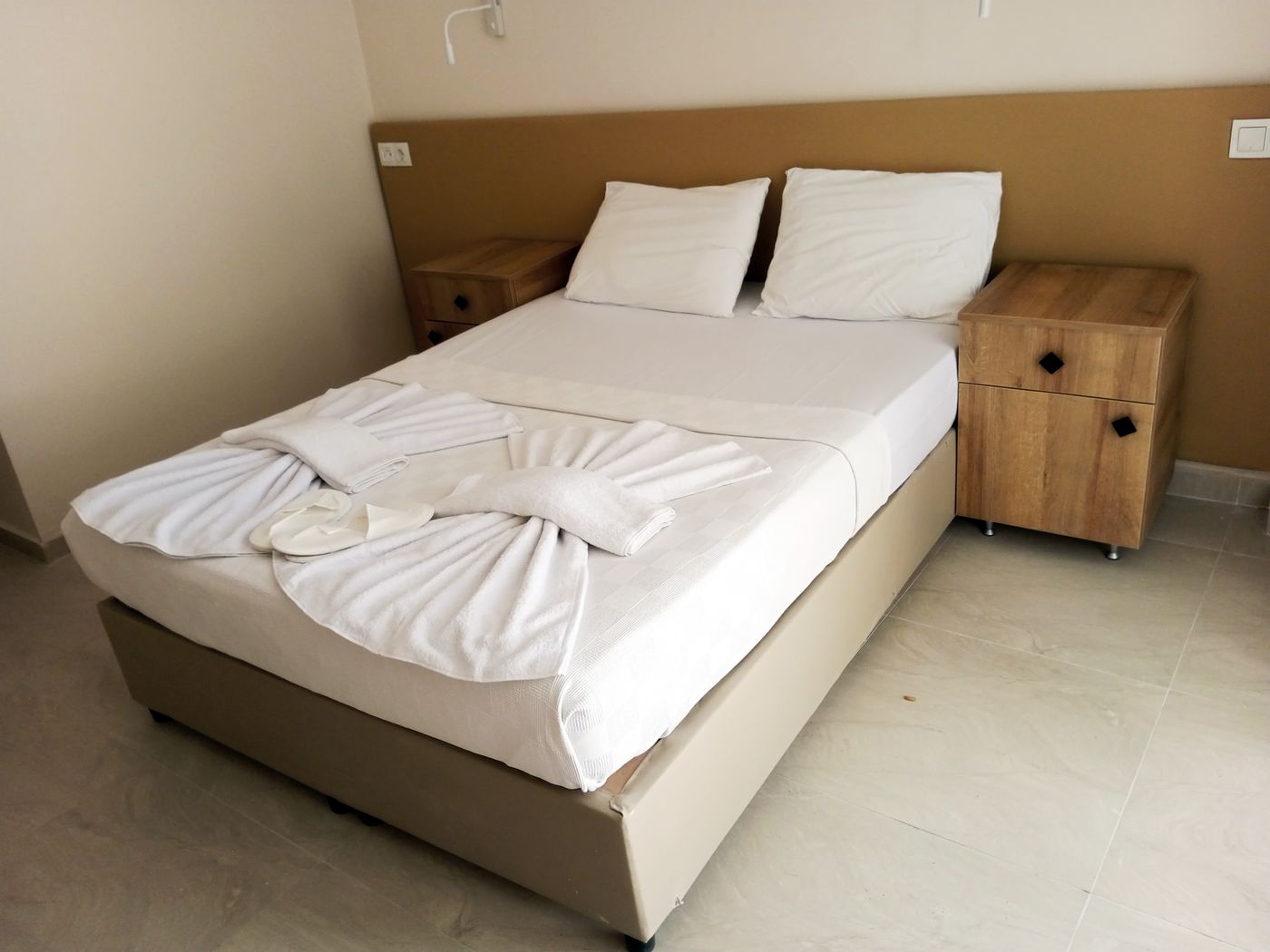 New  Blue Maris Hotel