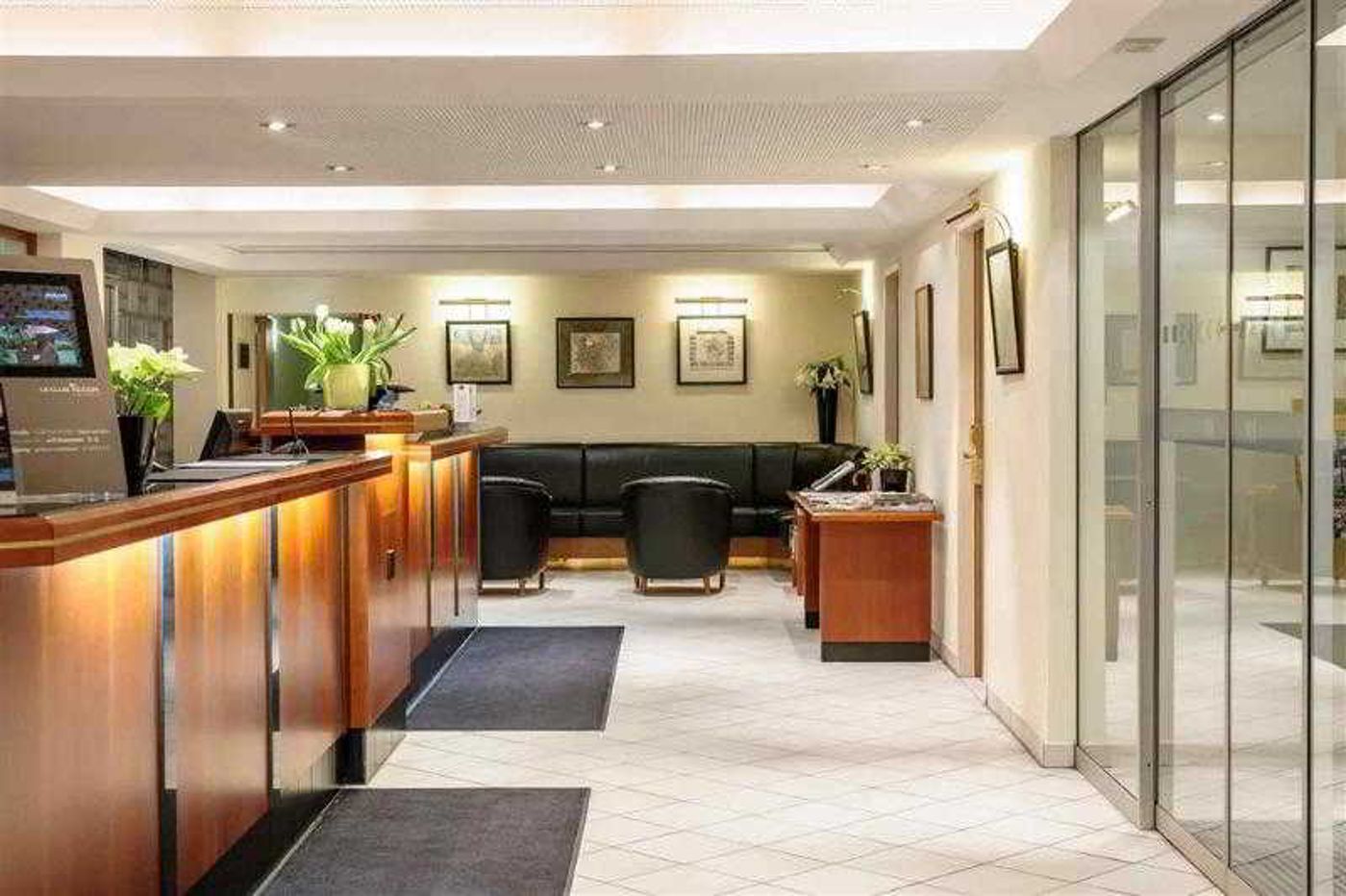 Mercure-Hotel-Muenchen-Altstadt-Lobby-18