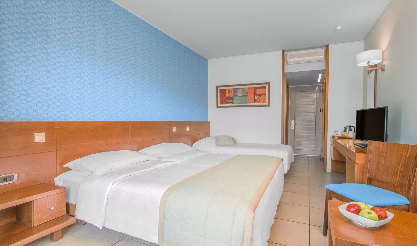 Blue-Lagoon-Resort-Room-17