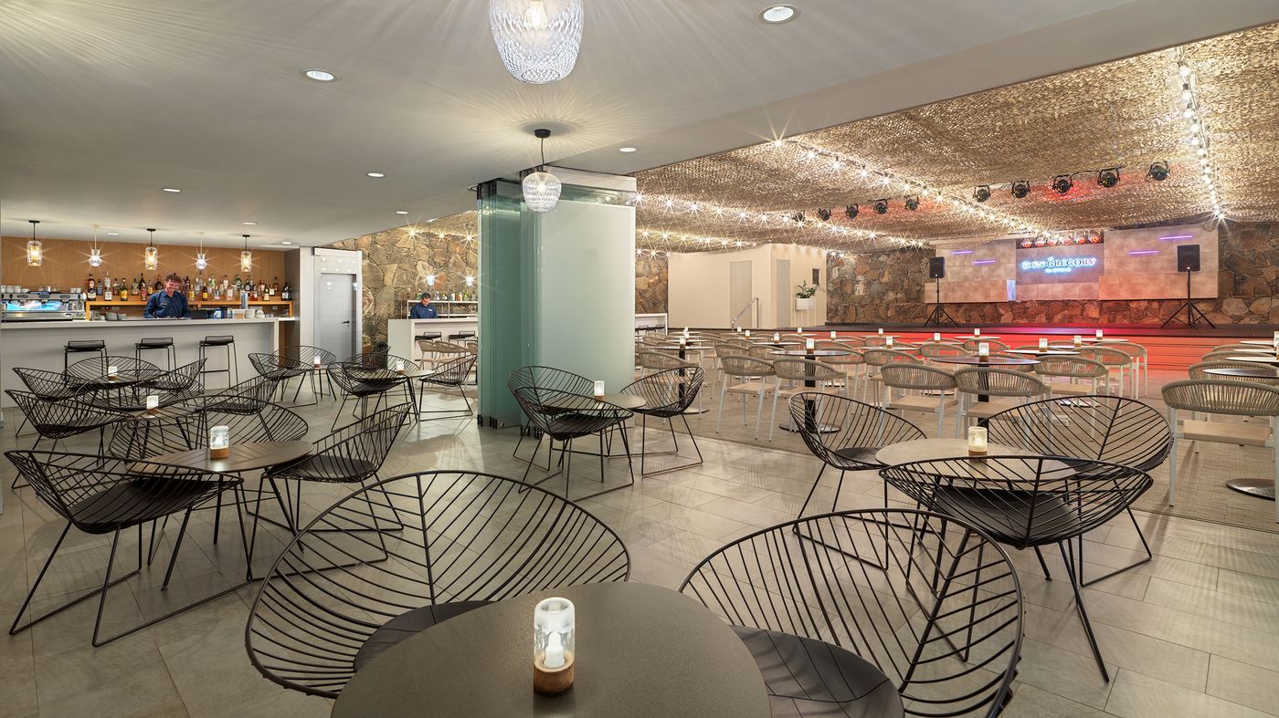 Dunas-Don-Gregory-Restaurant-29