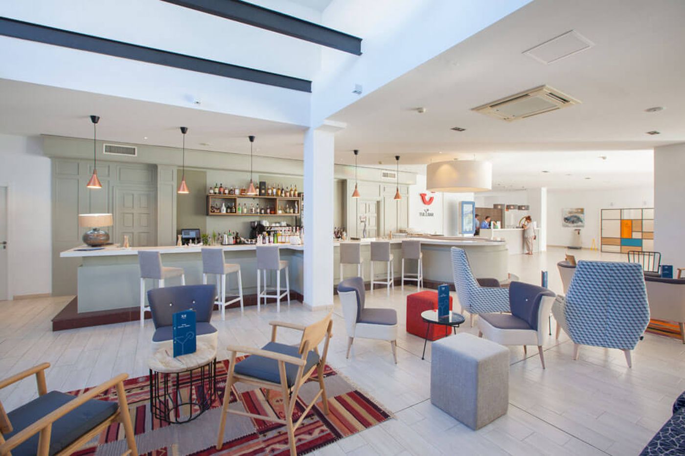 Rocador - Adults Only