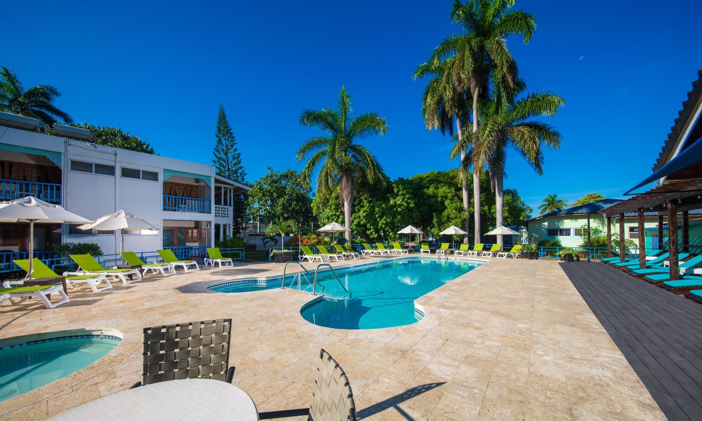 Toby-s-Resort-Pool-4