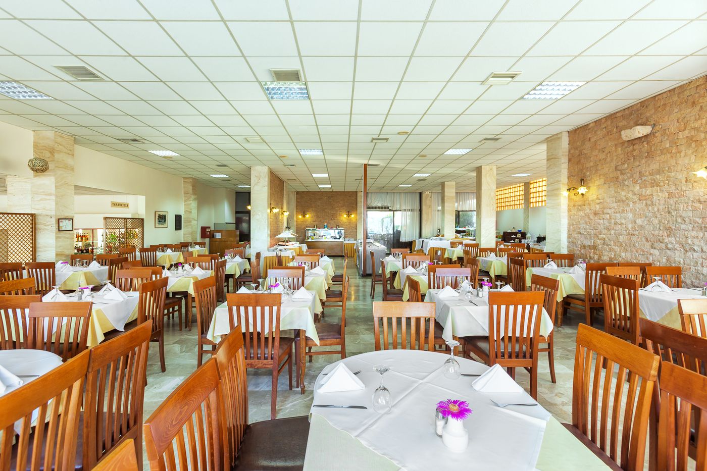 Theoxenia-Restaurant-23