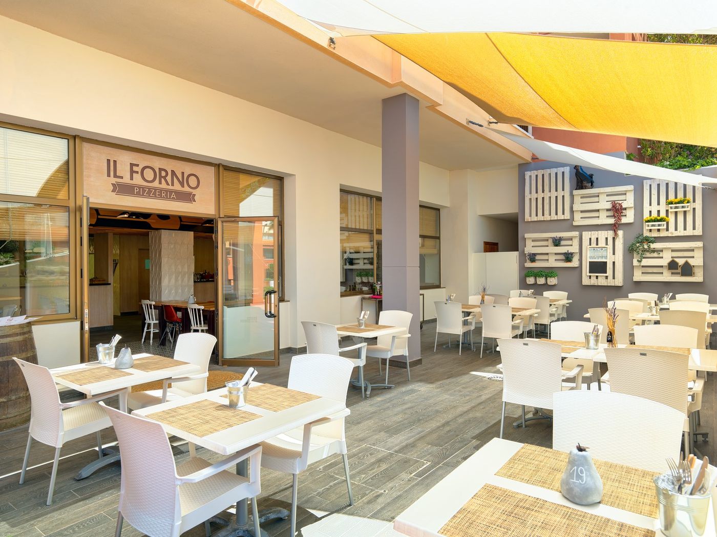 H10 Mediterranean Village