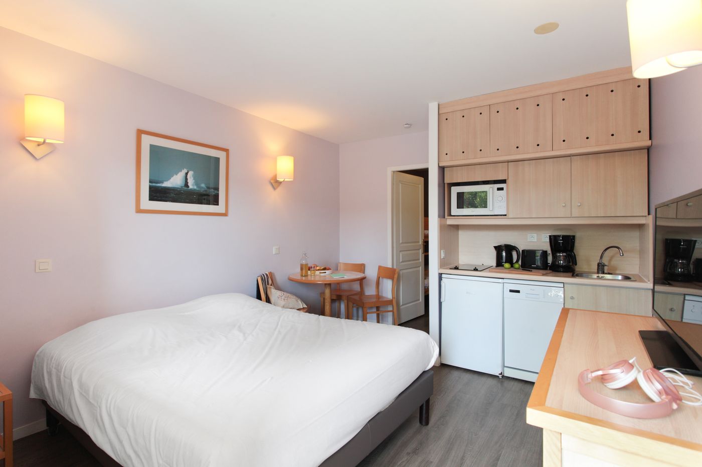 Pierre et Vacances la Rochelle Centre-France-LA ROCHELLE-Room-6