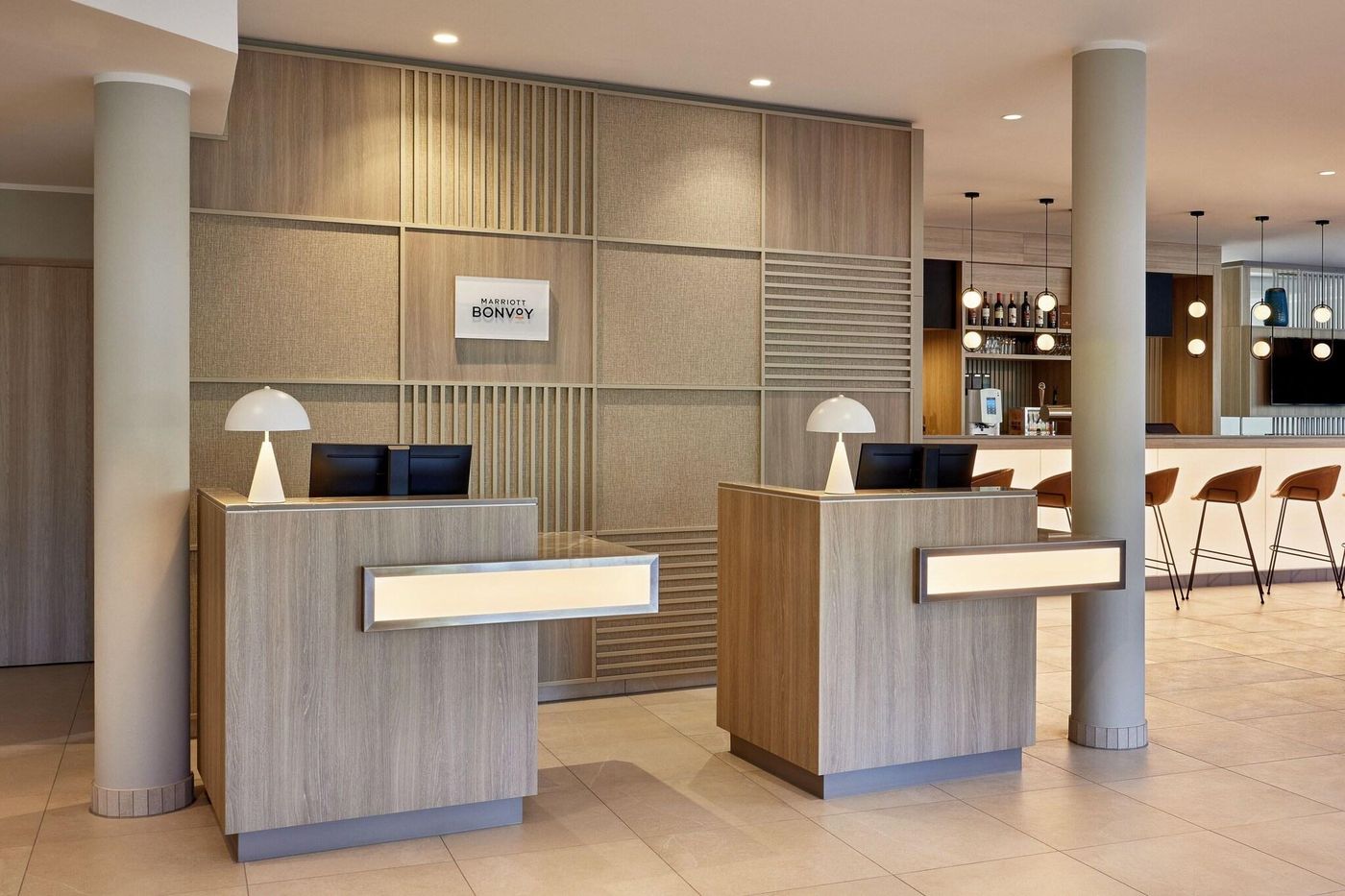 Courtyard By Marriott Dortmund-Germany-Dortmund-Lobby-9