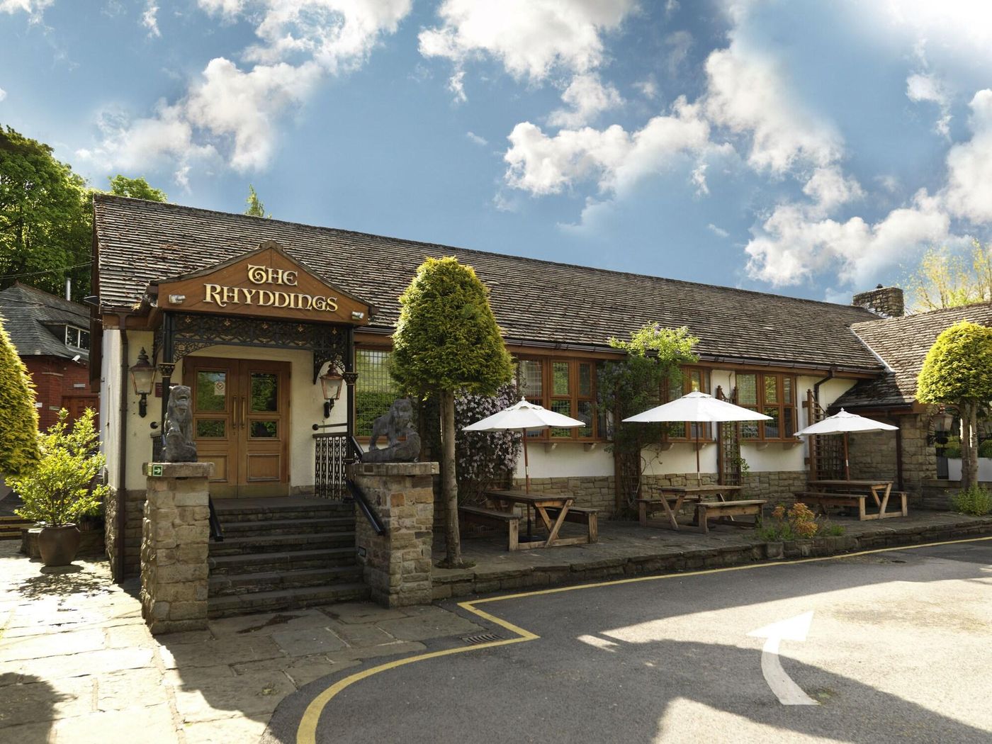 The Royal Toby Hotel-United Kingdom-ROCHDALE-General view-2