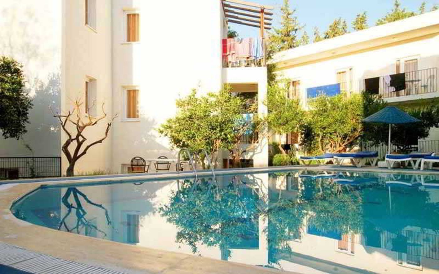 Summer-Garden-Apart-Pool-6