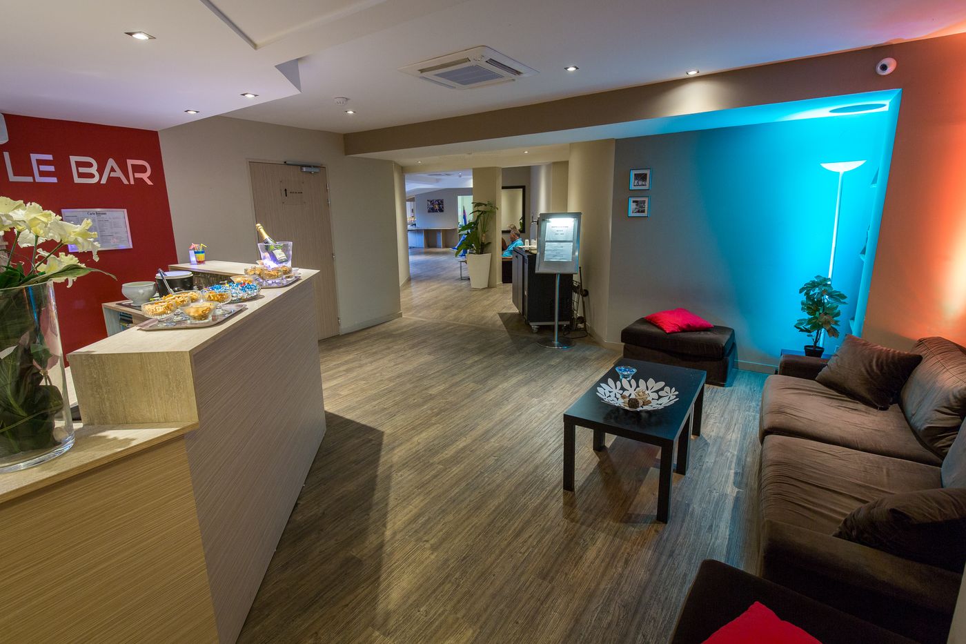 SOWELL HOTELS Golfe de Saint-Tropez-France-GRIMAUD-Lobby-5