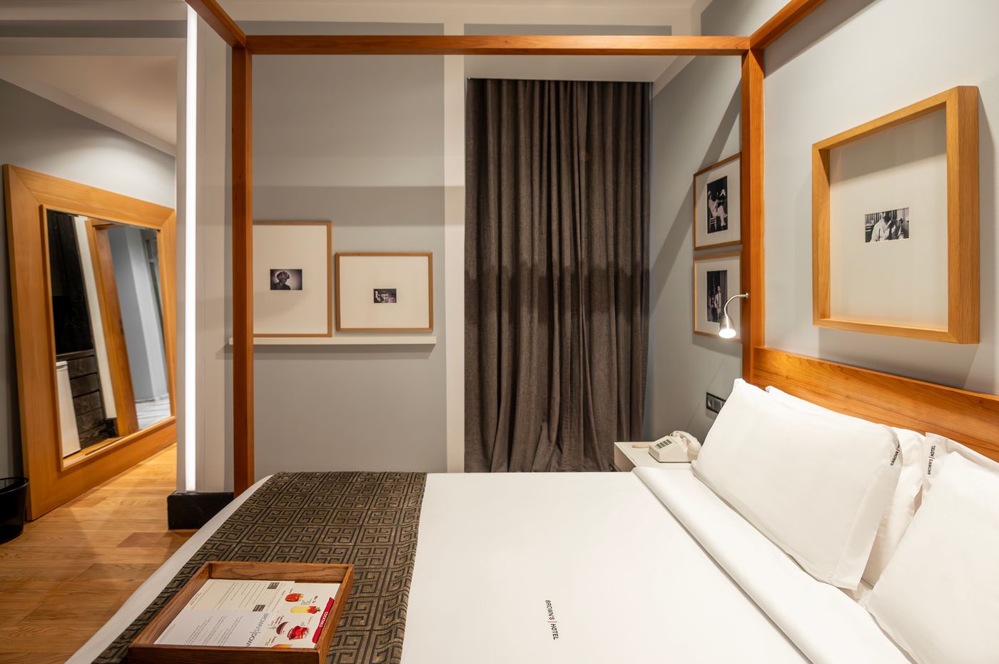 Browns-Downtown-Hotel-Room-24