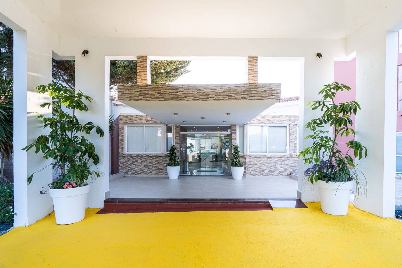 Adelais-Bay-General-view-35