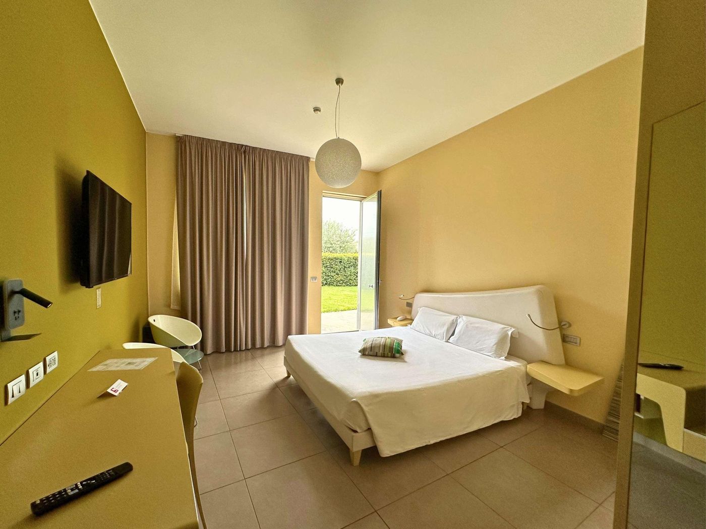 Ibis-Styles-Catania-Acireale-Room-38