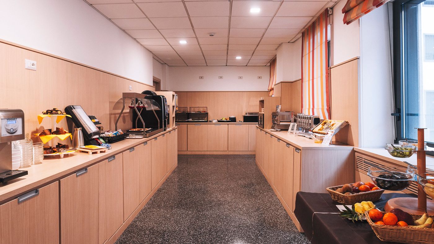 Hotel-Domus-Helena-Restaurant-19