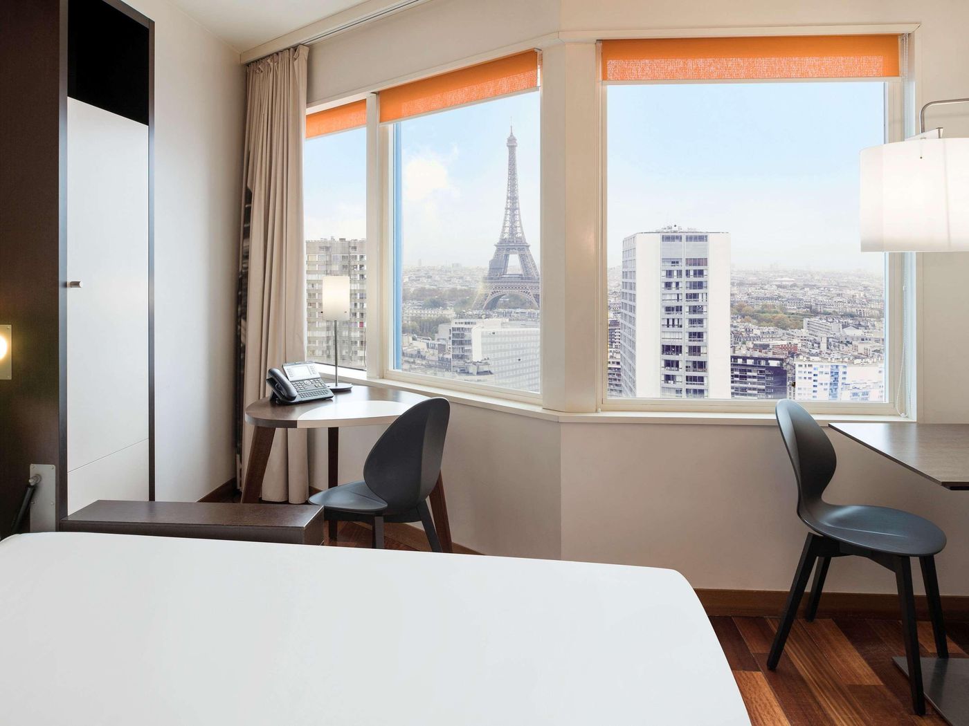Adagio-Paris-Tour-Eiffel-Room-33