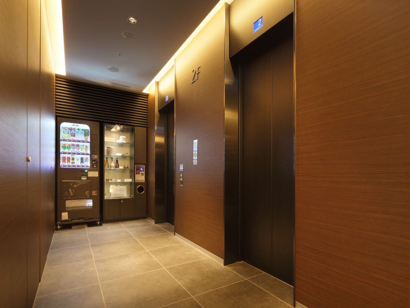 Keio Presso Inn Tokyo Station Yaesu-Japan-Tokyo-General view-5