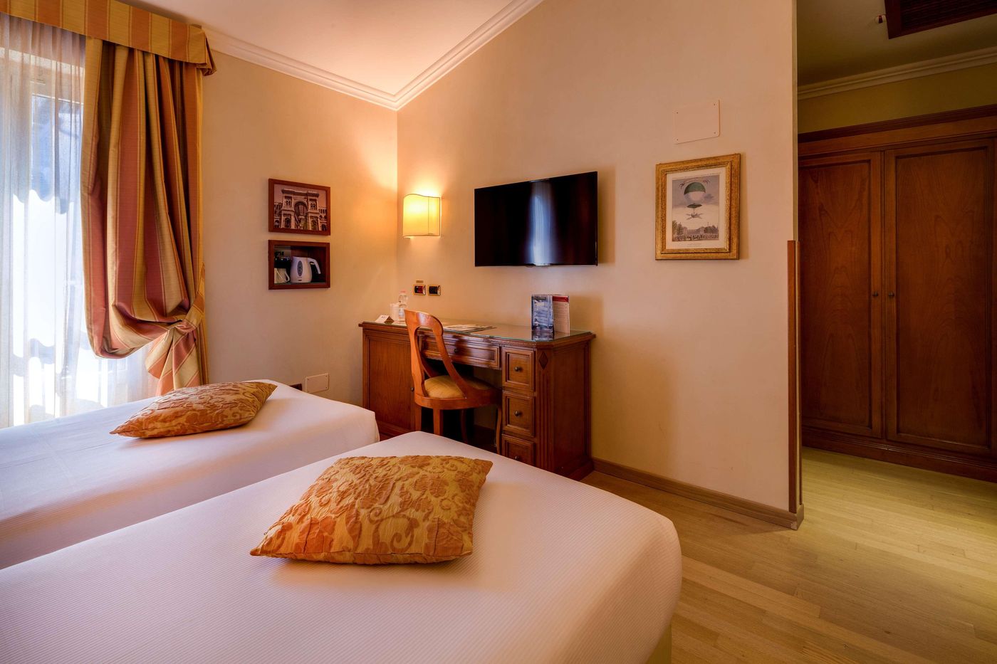 Best-Western-Plus-Hotel-Galles-Room-42