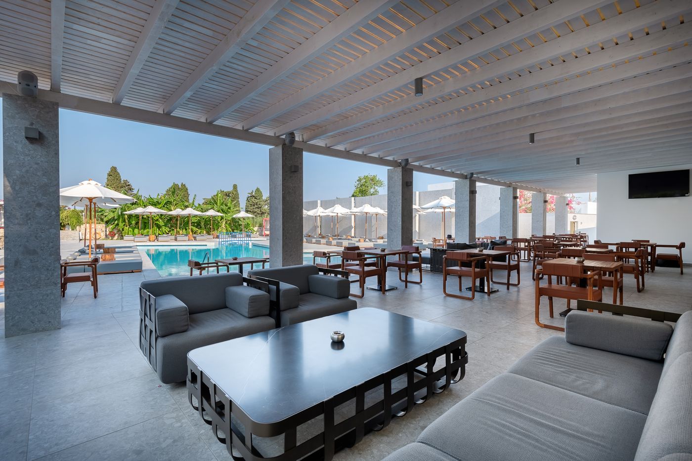 Diamond-Apartments-Bar-27