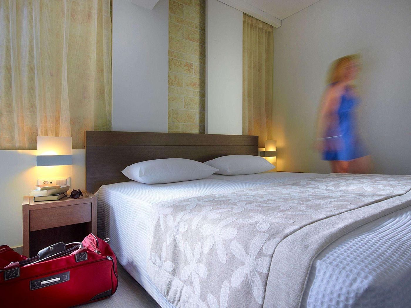 Minos-Village-Room-23