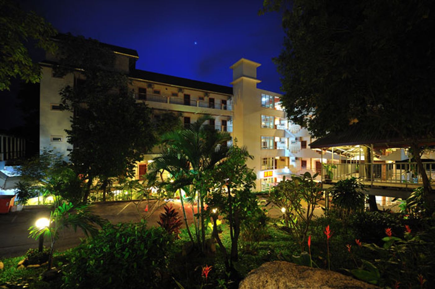 Tri Trang Beach Resort