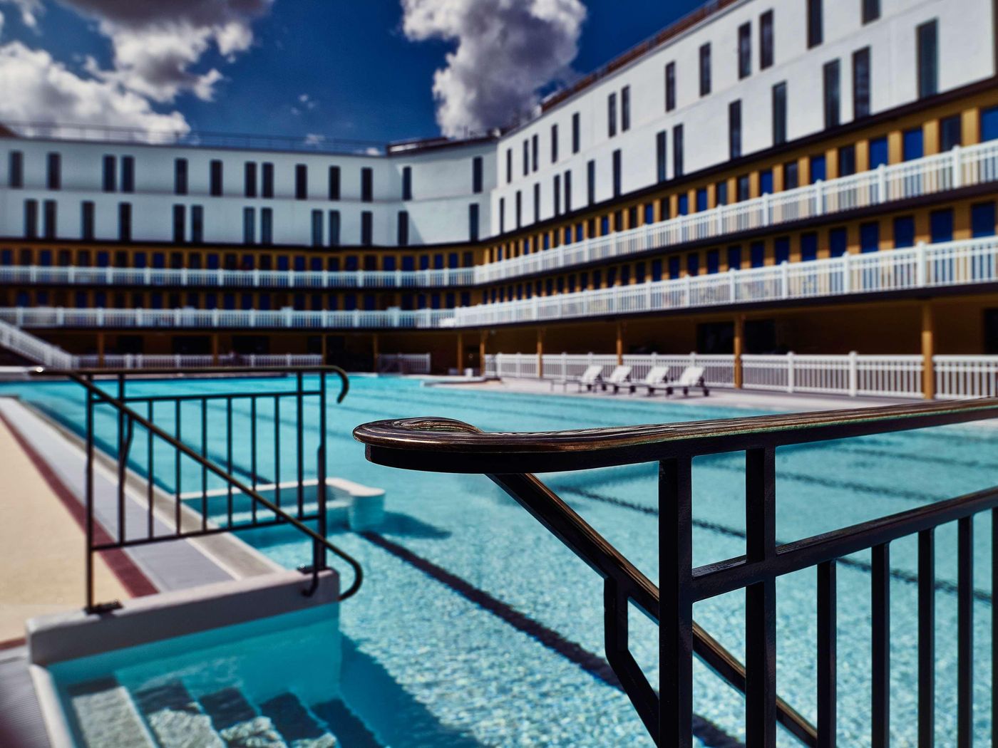 Hotel-Molitor-Paris---MGallery-Pool-111