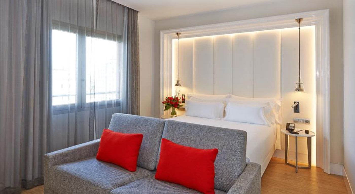 NH Barcelona Calderon