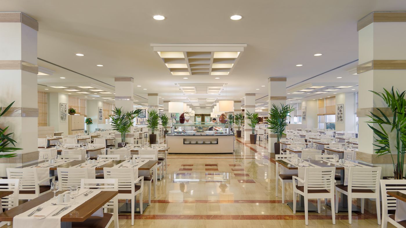 H10-Salauris-Palace-Restaurant-32