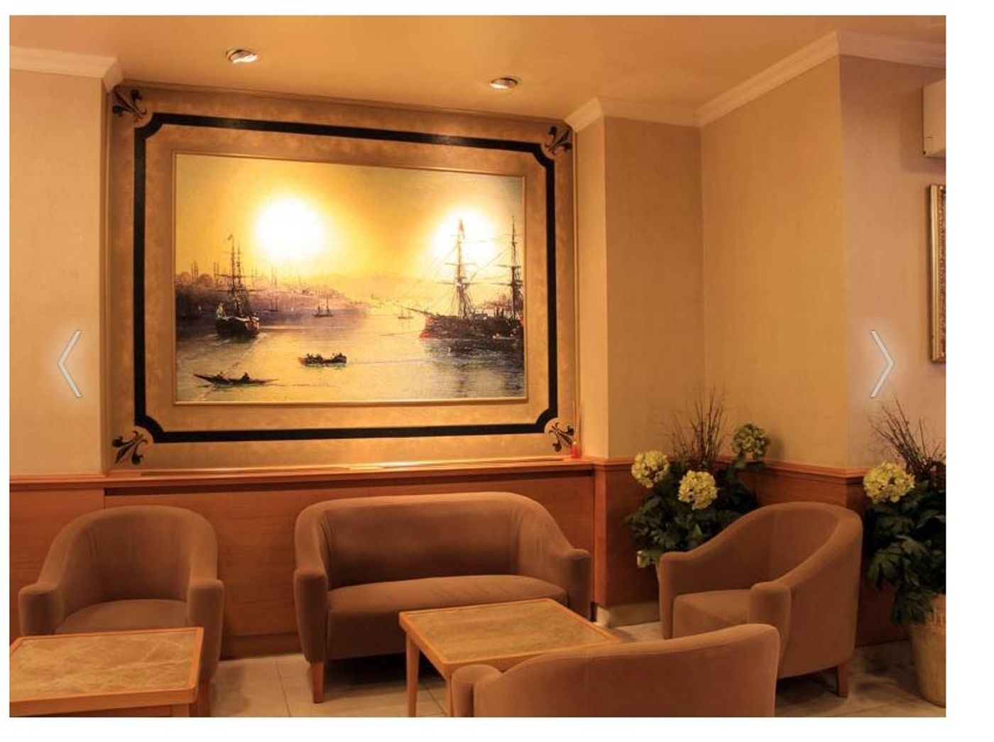 Inter-Istanbul-Lobby-7