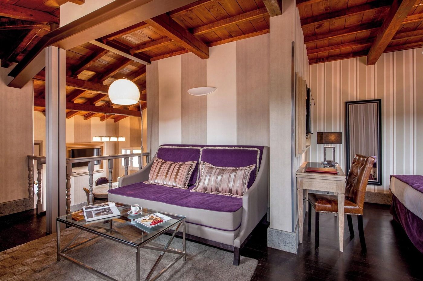 Inn-At-The-Spanish-Steps-Room-59