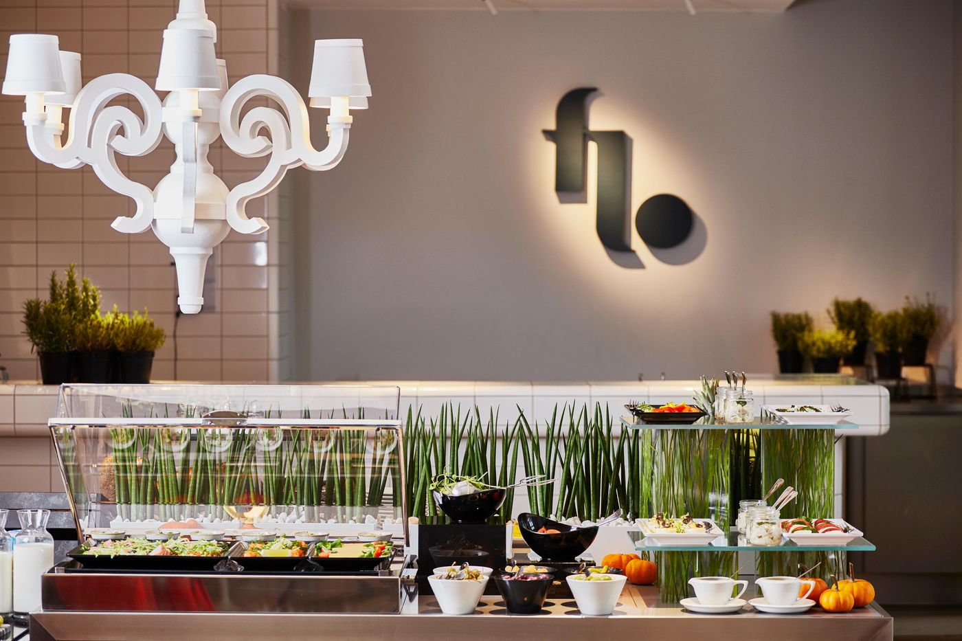 Hotel-Indigo-Warsaw---Nowy-Swiat-Restaurant-49