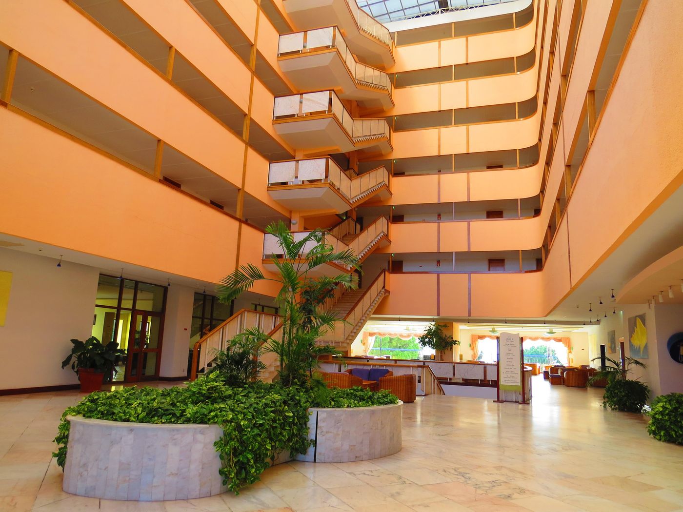 Algarve-Gardens-Lobby-15