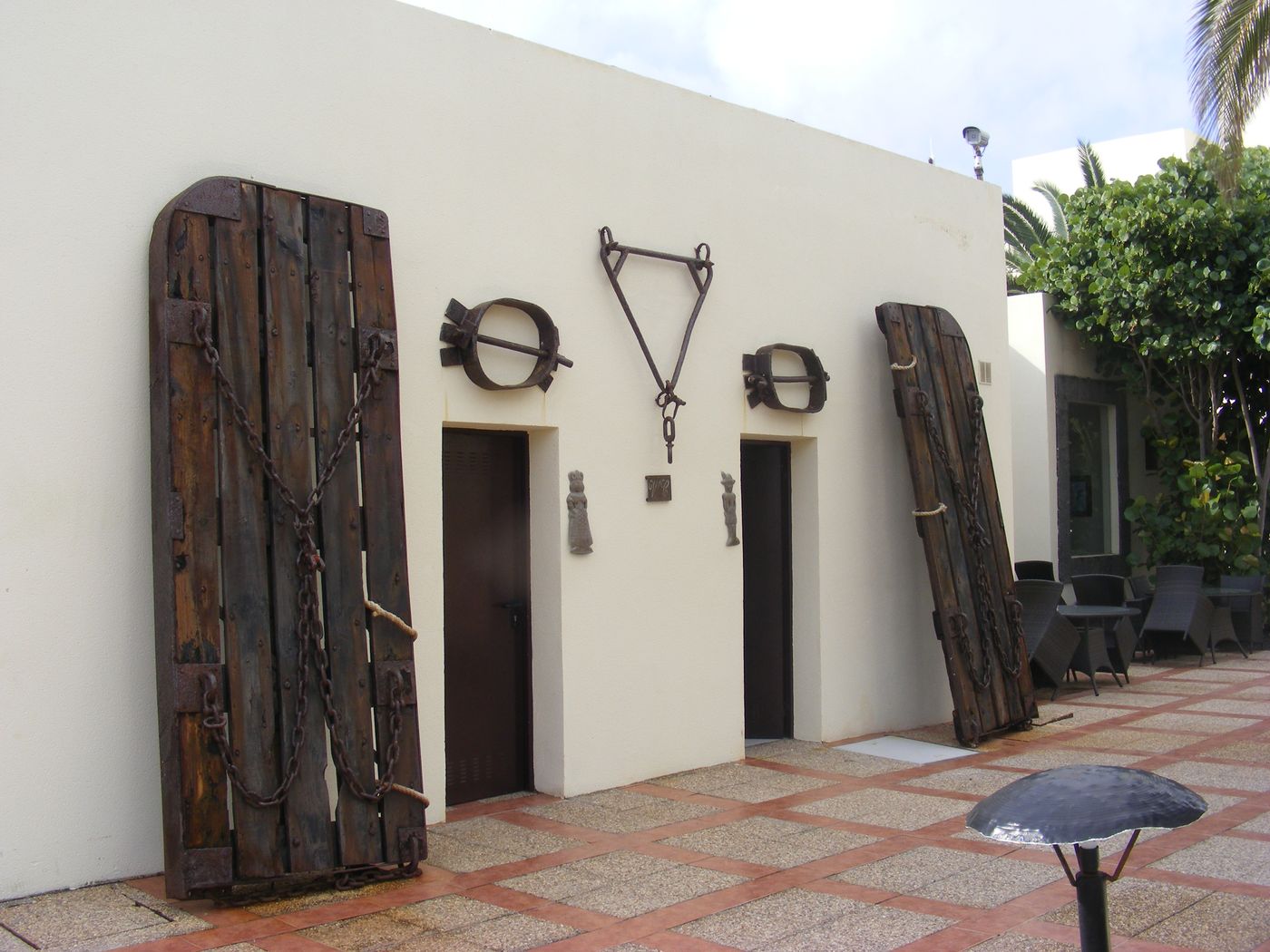 Vitalclass-Lanzarote-SPA---Wellness-Resort-Pool-30