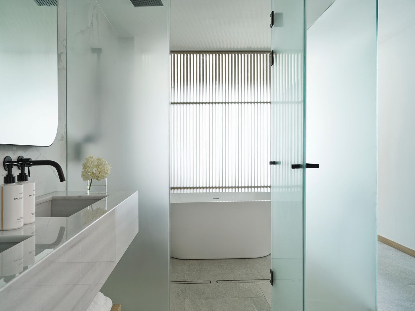 Avra-Collection-Hermes-Hotel-Room-69