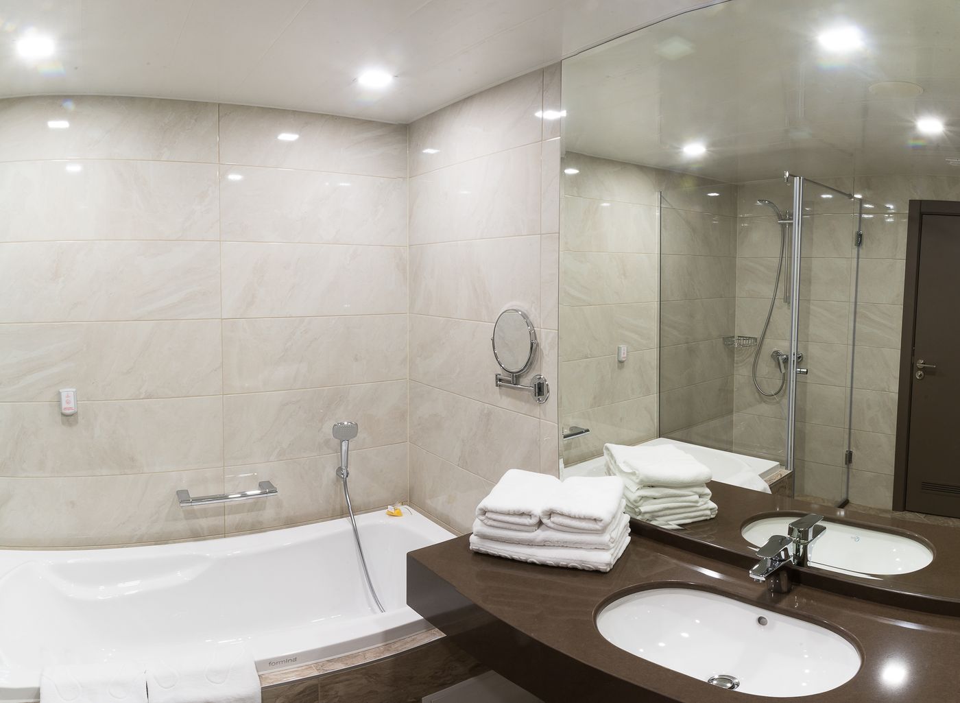 Hotel-Cherno-More-Room-20