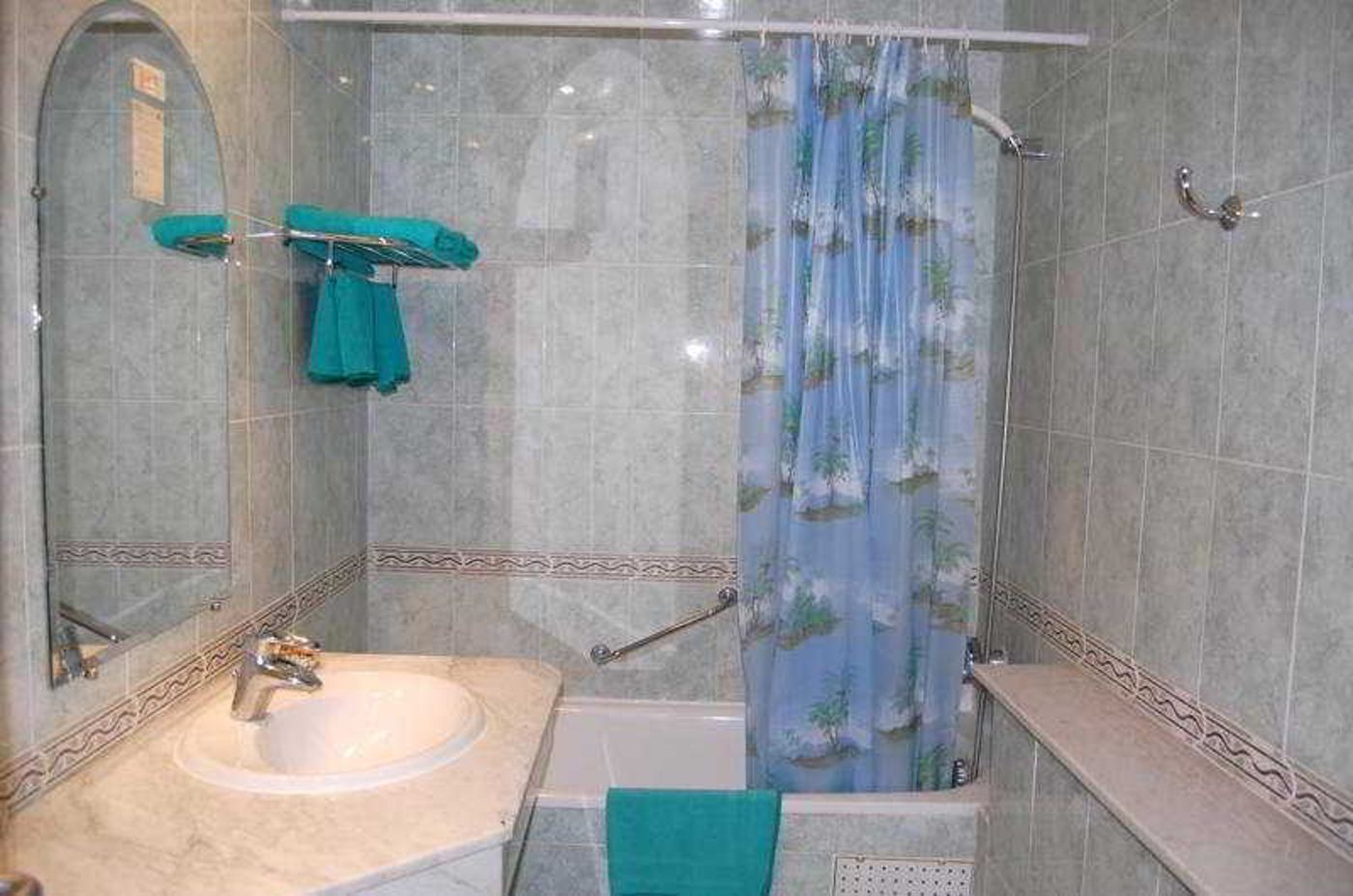 Mounia-Morocco-FEZ-Room-8