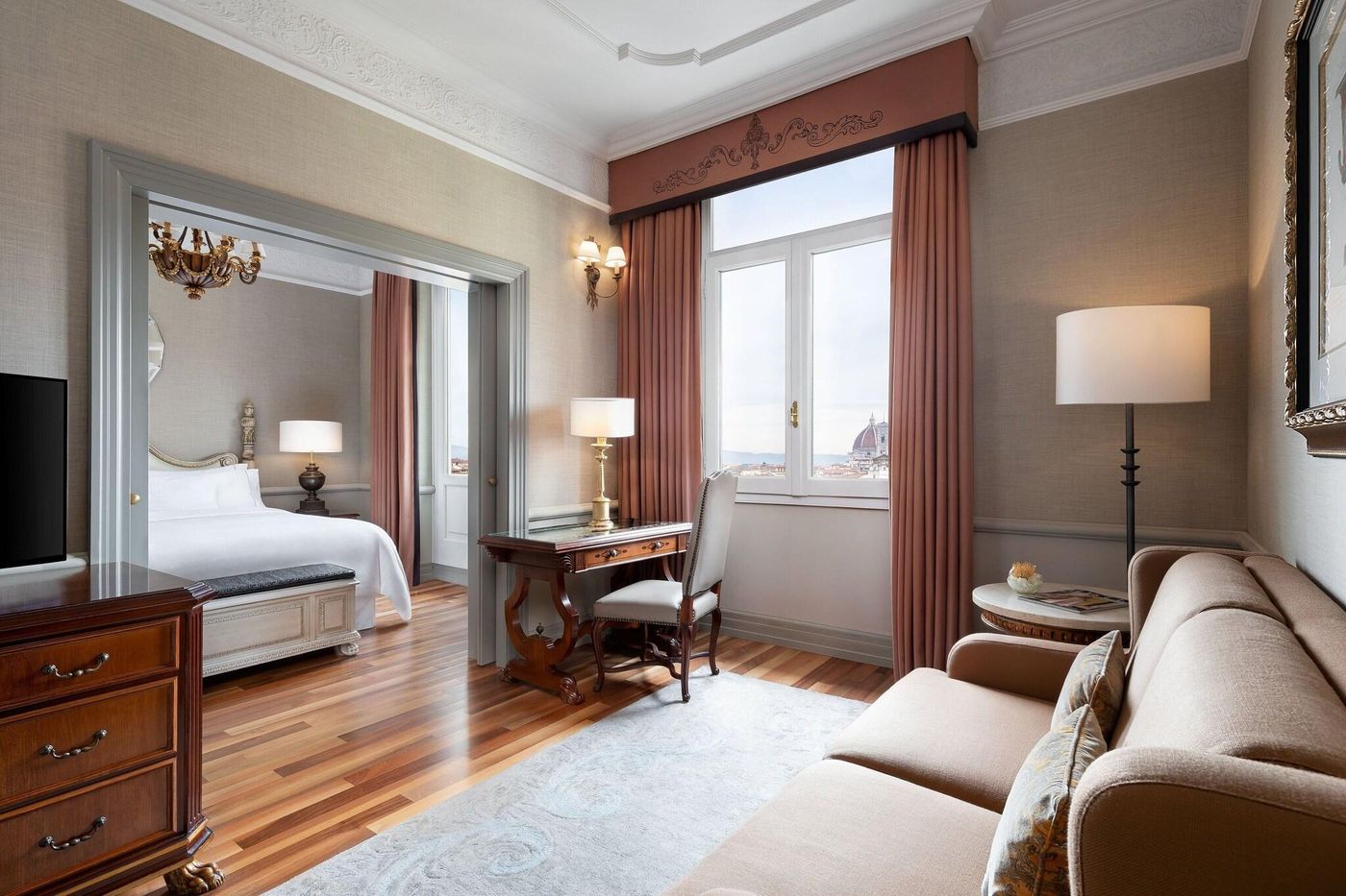 The-Westin-Excelsior-Room-28