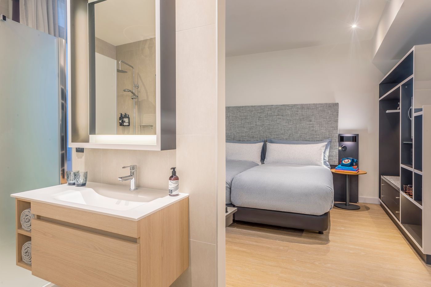 TRYP-Madrid-Cibeles-Hotel-Room-42